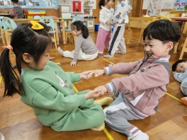 [신체] 친구와 함께 즐거운 체조!