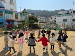 <신체놀이> 친구의 그림자를 잡아보아요