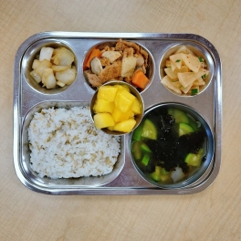 4월 15일 화요일