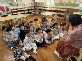 [이야기 할머니]