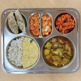 5월 14일 목요일